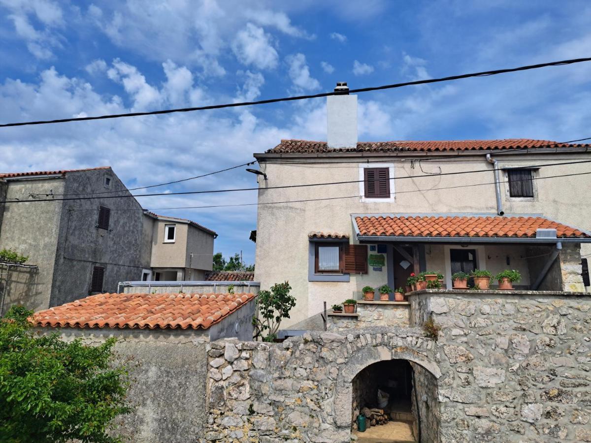 Holiday Home Pernata Exterior foto