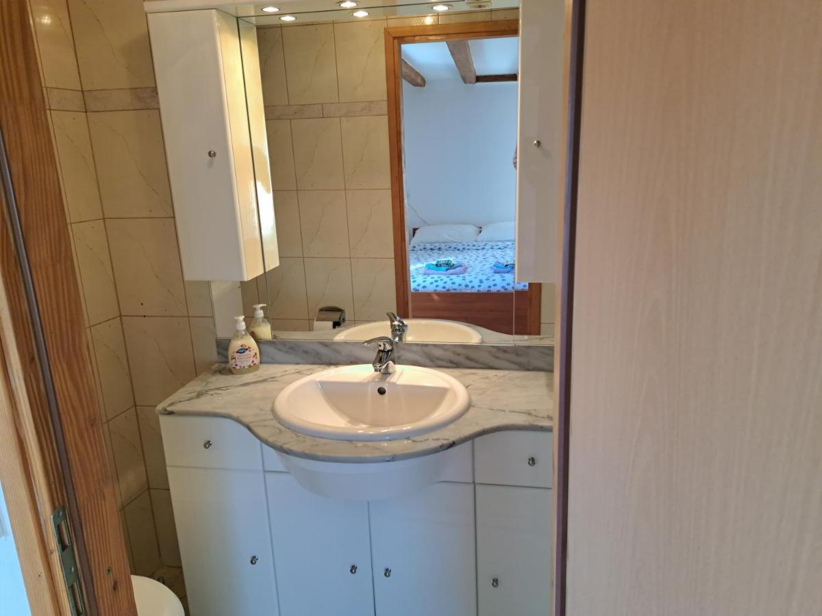 Holiday Home Pernata Exterior foto